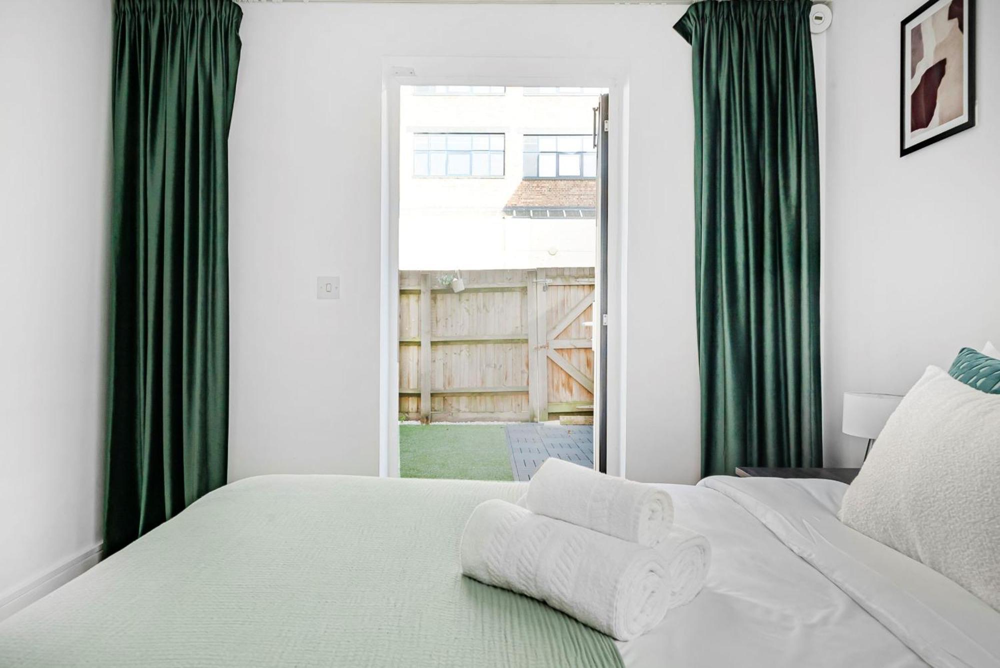 King'S Cross - 2Br With Terrace - Cityapartmentstay Londres Extérieur photo